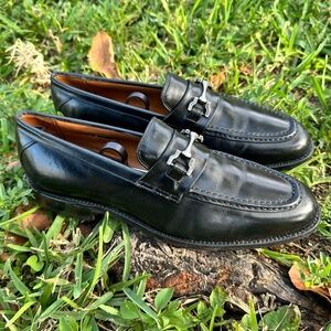 Allen Edmonds Heathwood Black Horsebit Leather Loafer Shoes.